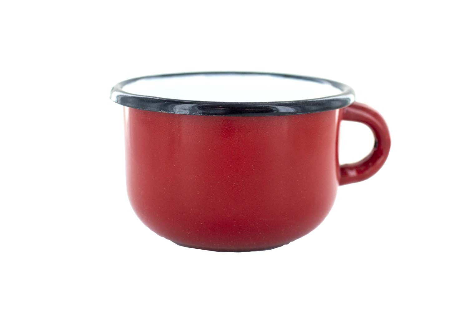 Tasse en acier émaillé