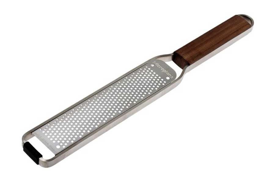 Zesteur, série Master de Microplane - noyer